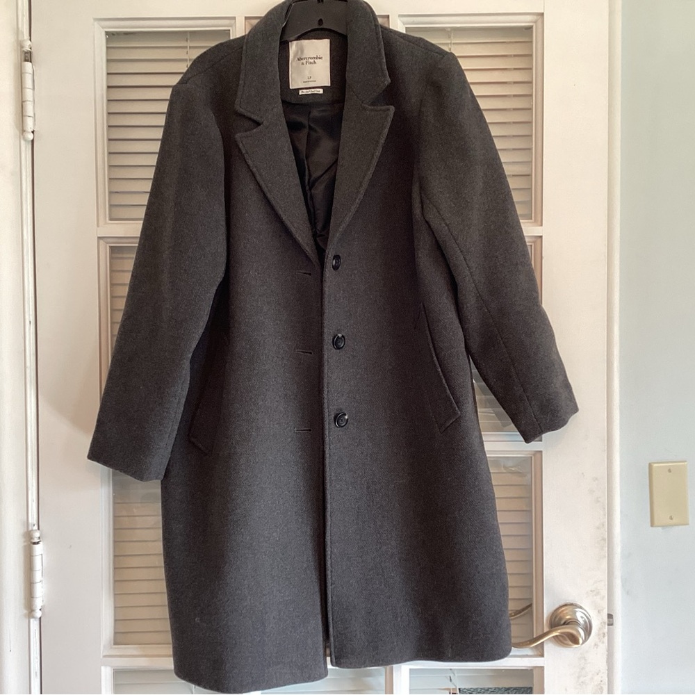 Abercrombie & Fitch  women’s Charcoal Single-Breasted Pea Coat